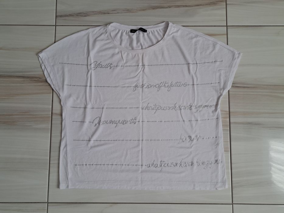 Bluzka biała uniwersalna