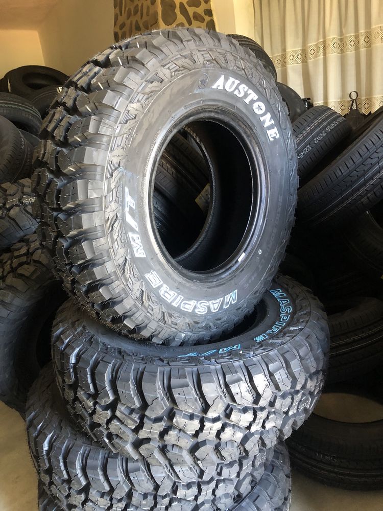 Pneu AUSTONE 31x10.5 R15 M/T novo