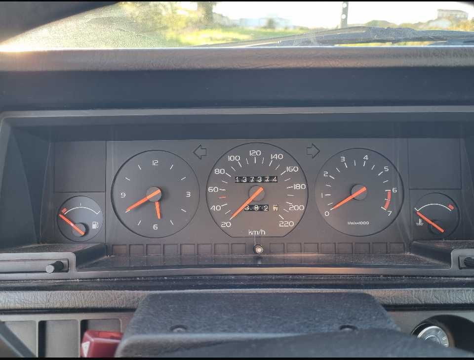 Clássico Volvo 740 GL 1990