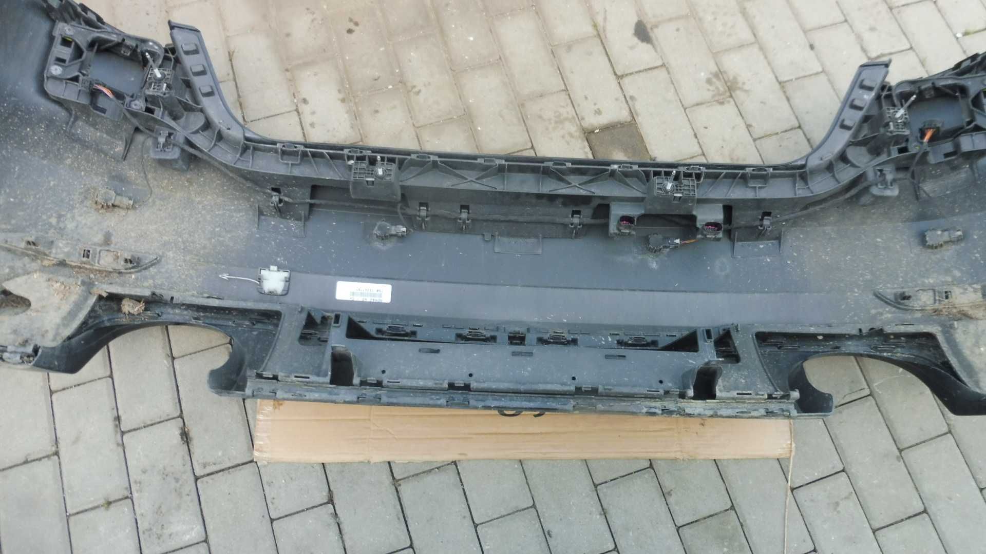AUDI RS3 8V 17-20r  LIFT  Sportback zderzak tył  LZ9Z Kompletny 4XPDC