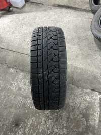 235/60R17 102H Kumho I’zen RV 15 rok (FR)