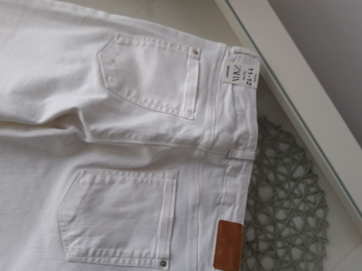 spodnie jeans biale
