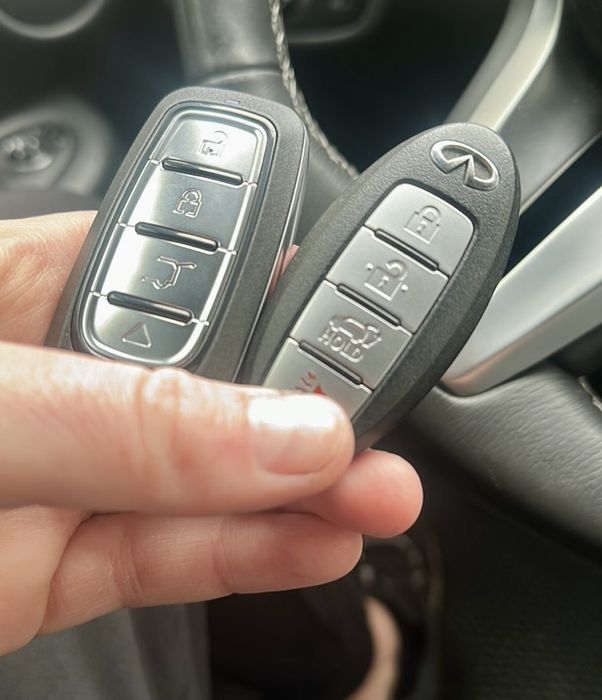 Продам Infiniti QX50