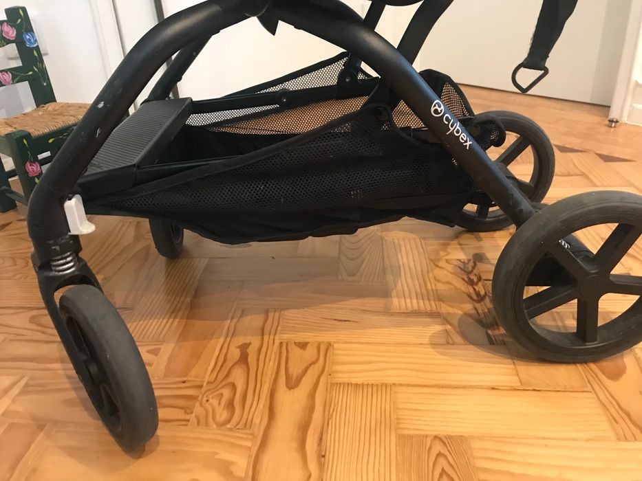 Carro de criança Cybex eezy