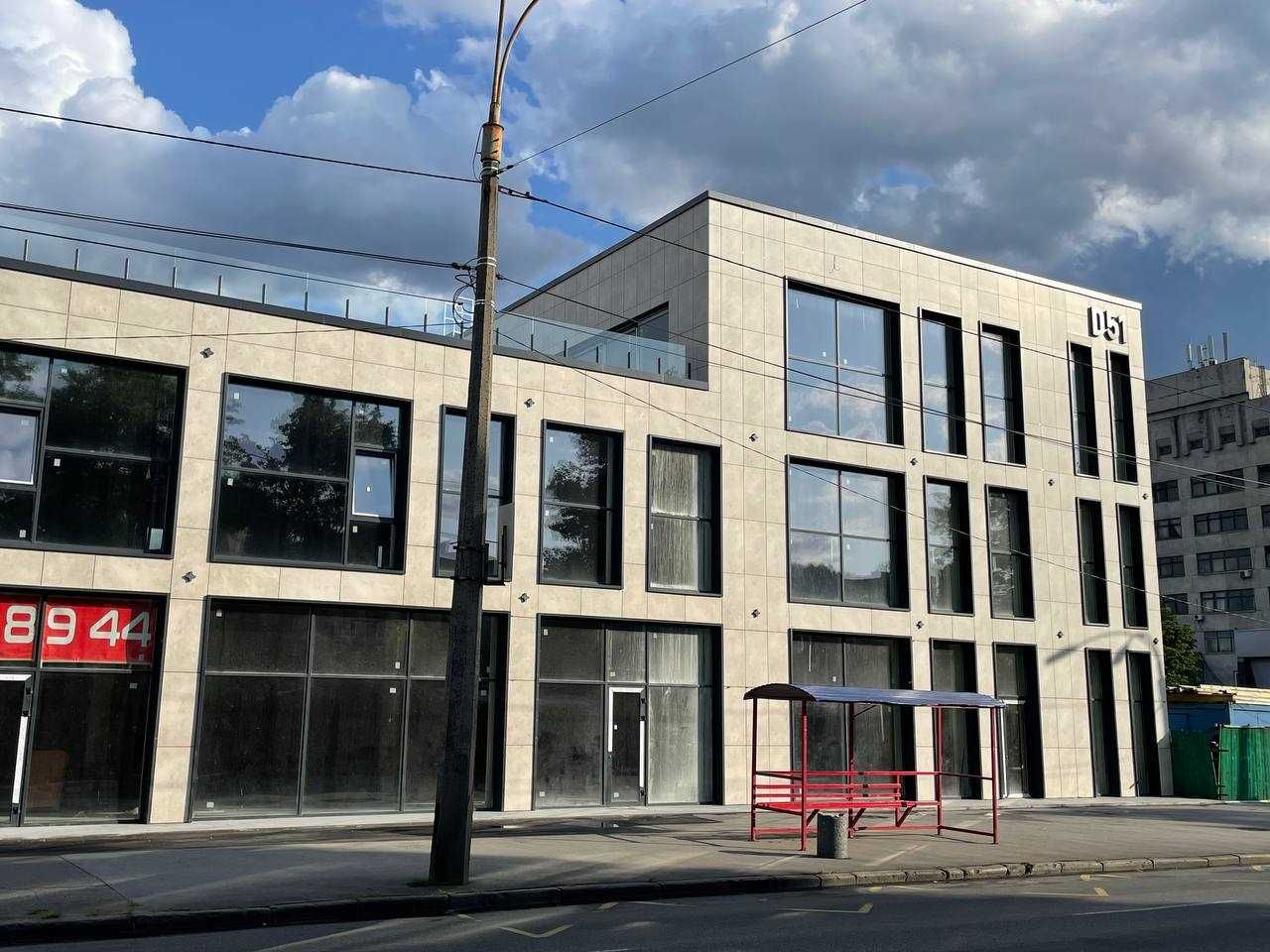 ОРЕНДА ФАСАД.  85 кв.м. Дегтярівська. 200м від метро