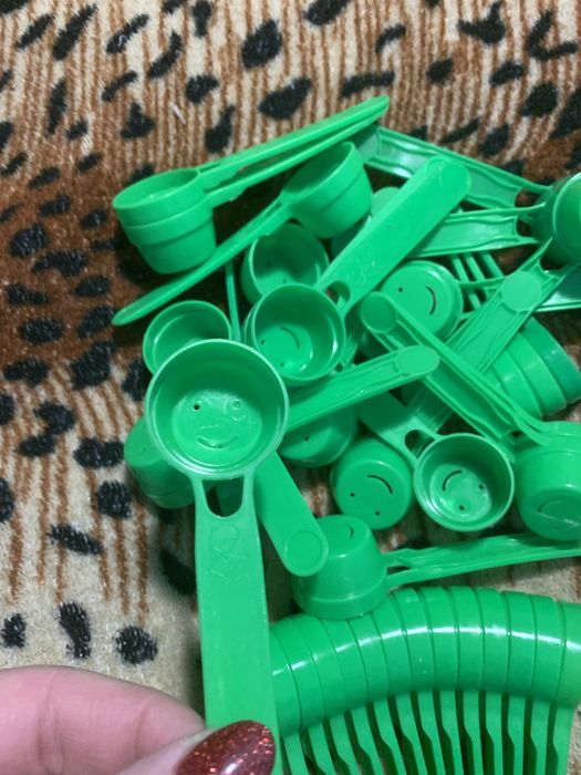 Ложечки від суміші дитячої