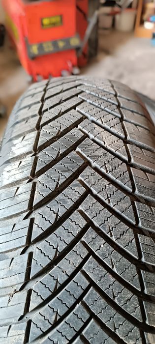 Opony zimowe R13 R14 R15 R17