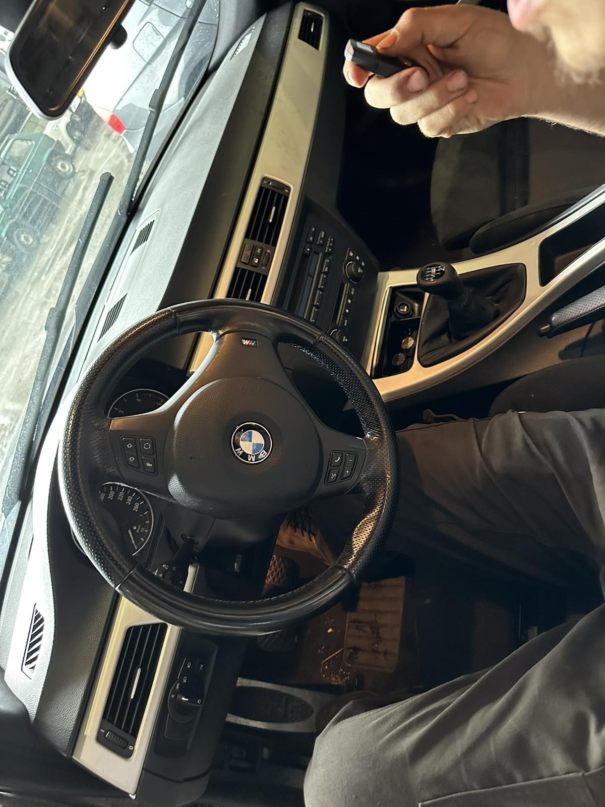 Bmw e91 е90 330xd 330d 320d розборка