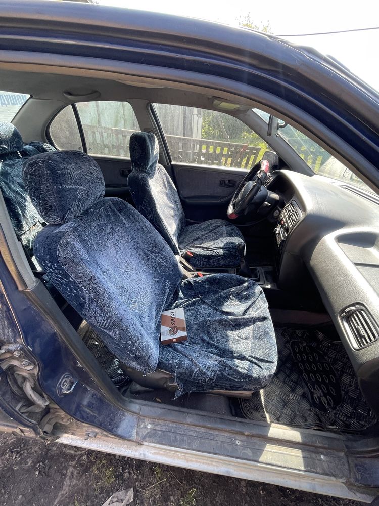NISSAN Primera 1.6