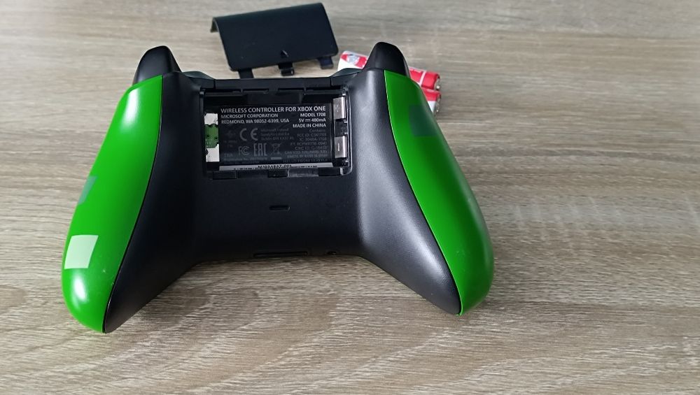 Joypad Xbox / PC  Edycja Minecraft Creeper analogi Hall Effect