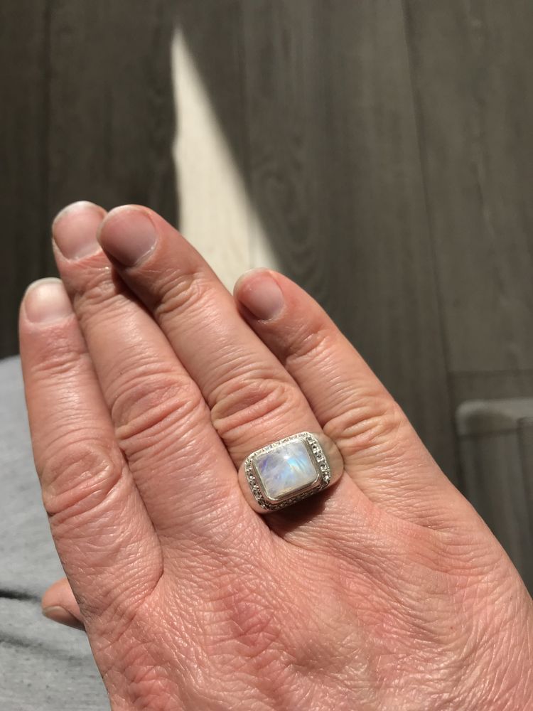 Кольцо перстень лунный камень серебро унисекс