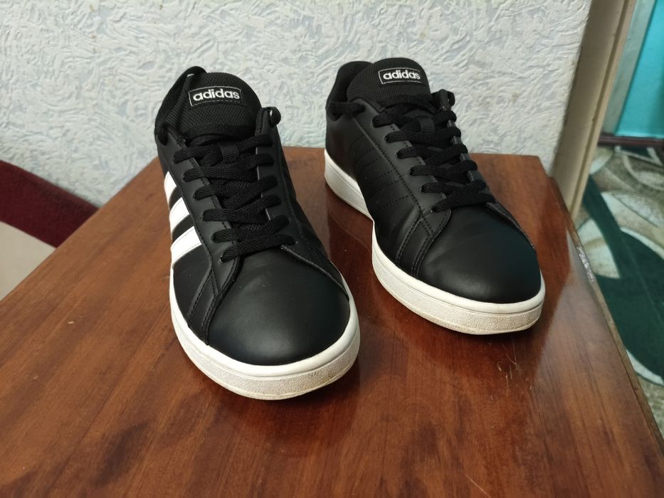 Adidas AR EE7900 Grand Court Base 40