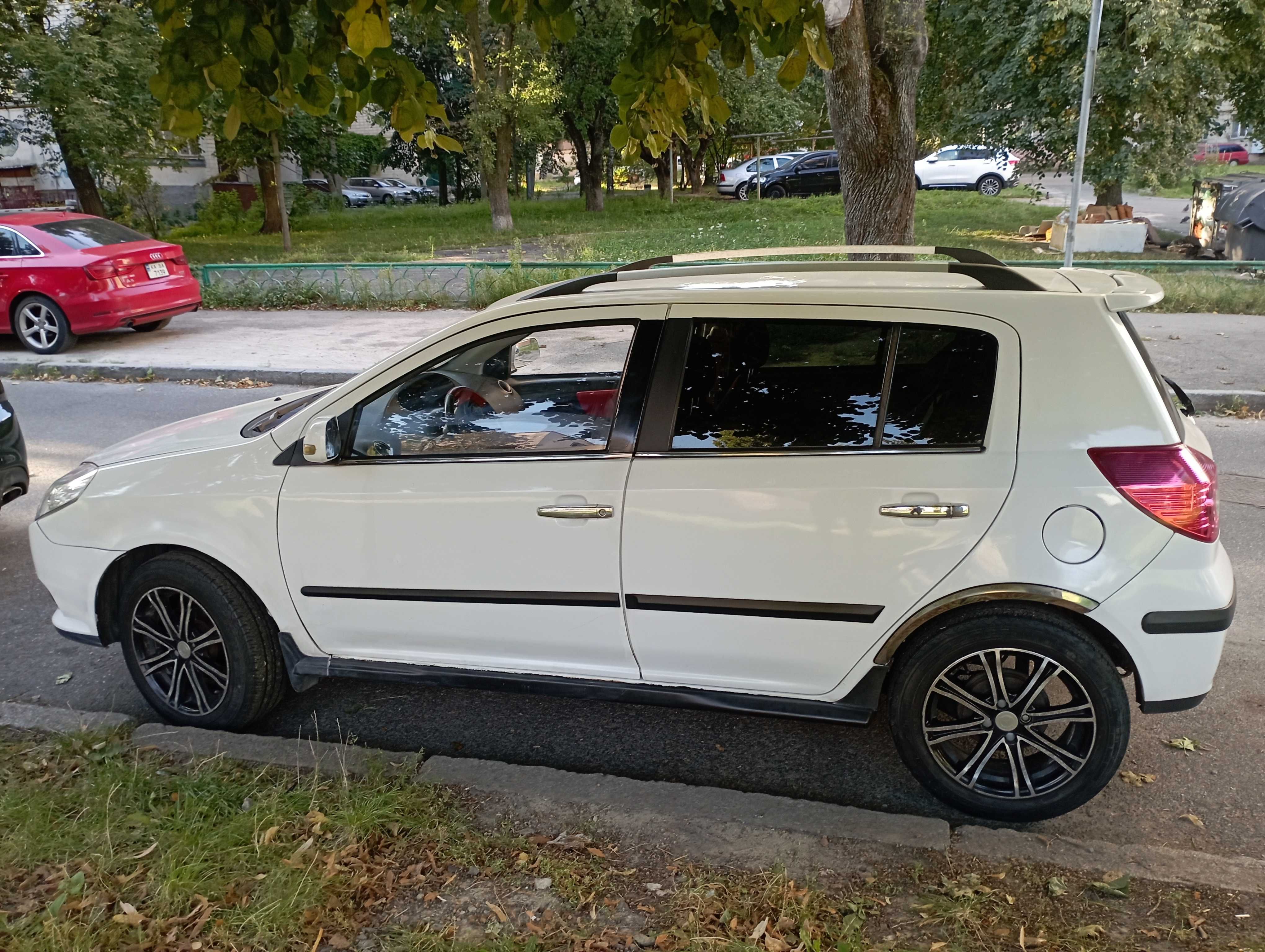 Geely MK Cross 2014