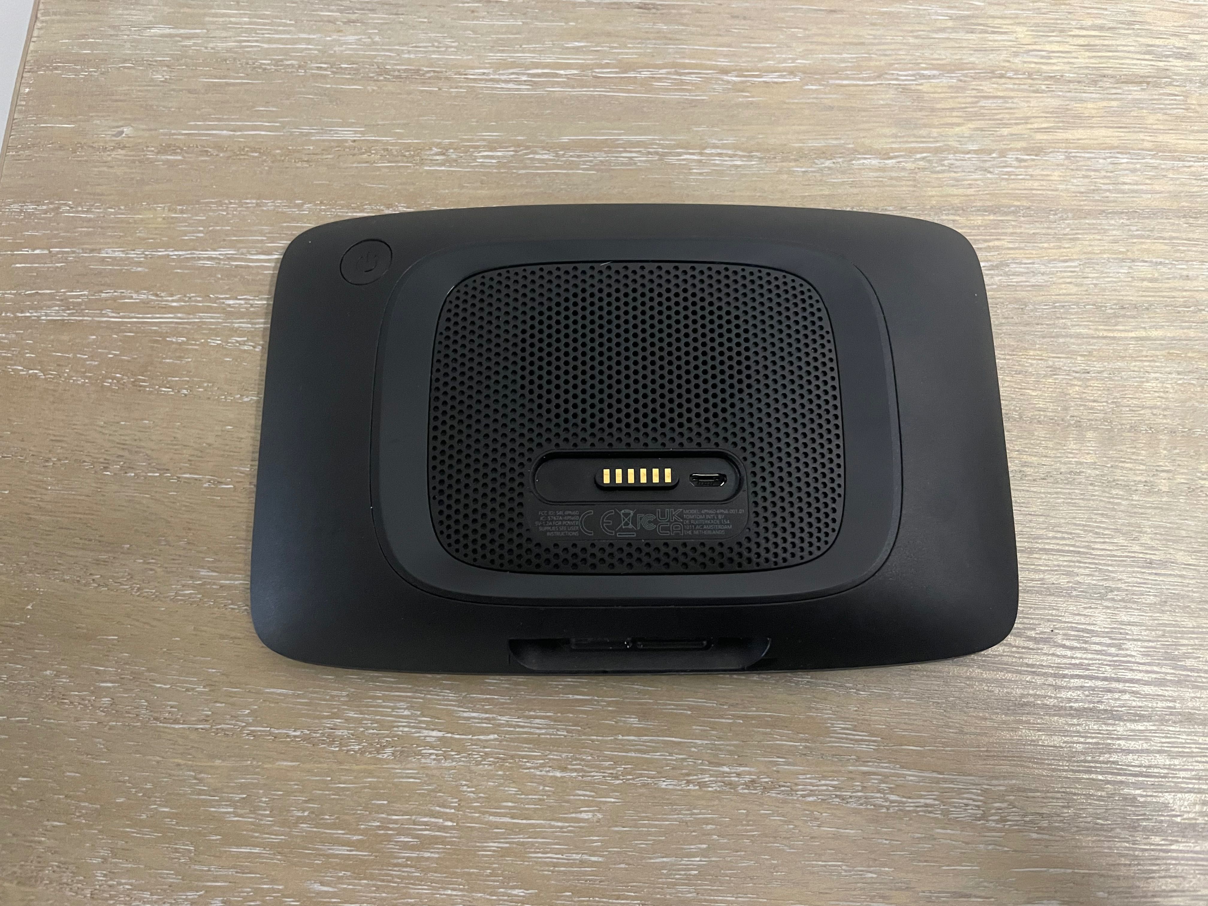 Tomtom go essential 6