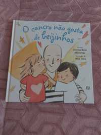 Livro infantil 'O cancro não gosta de beijinhos'