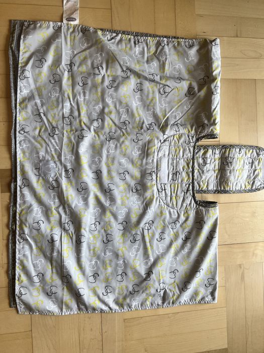 Ponczo/pokrowiec do karmienia