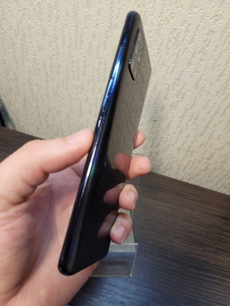 Samsung a51 (a515f) 4/64 Гб Nfc 13 андроїд