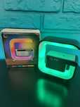 Lampka Lampa RGB z wbudowanym głośnikiem i ładowanie indukcyjne tel.