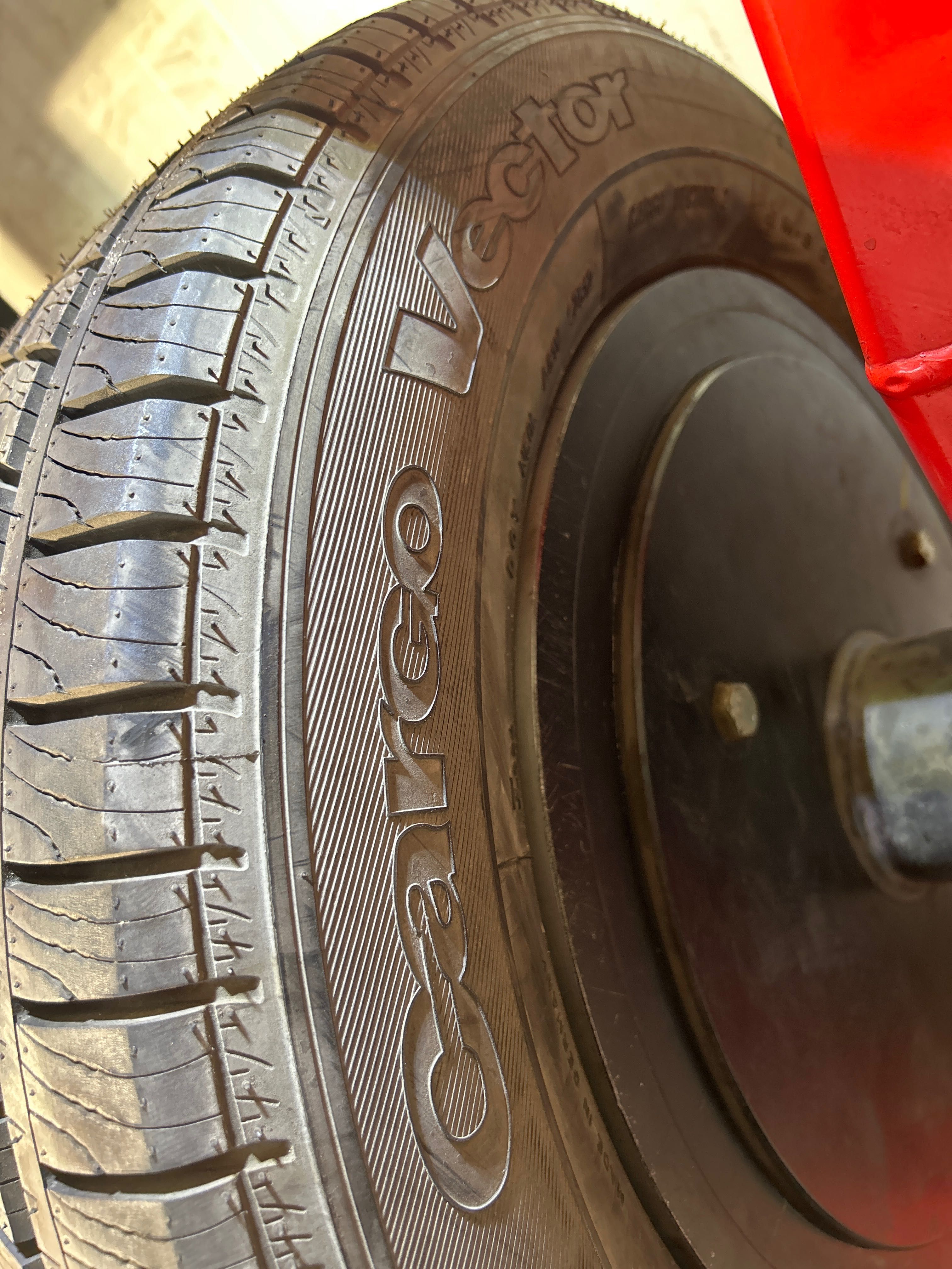 Goodyear cargo Vector 2 215/65/16c 106/104T
