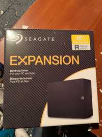Зовнішній жорсткий диск 16 терабайт - Seagate Expansion Desktop, 16 TB