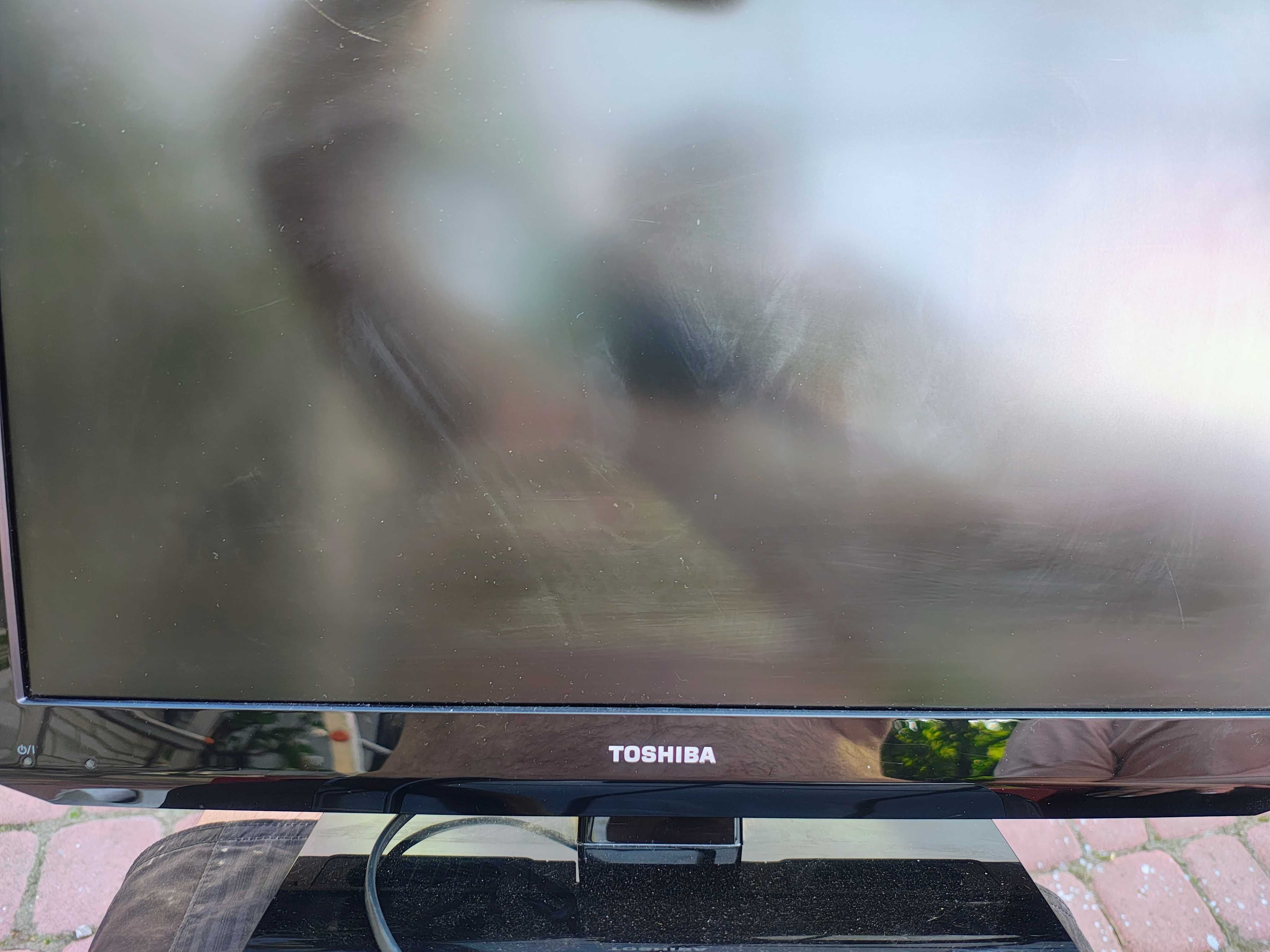 Тонкий LED телевізор 22"  USB