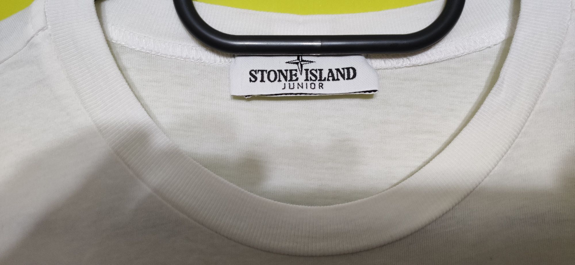 Koszulka t-shirt  Stone Island biała z czarnym logo z bawełny Jersey