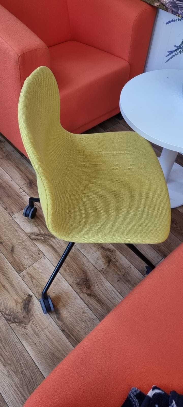 Krzesło KONFERENCYJNE różne kolory  fotele krzesła do biur domu salonu