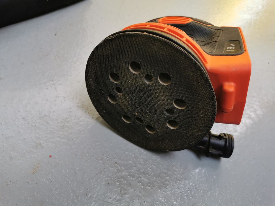 Black decker bdcros18 - no battery