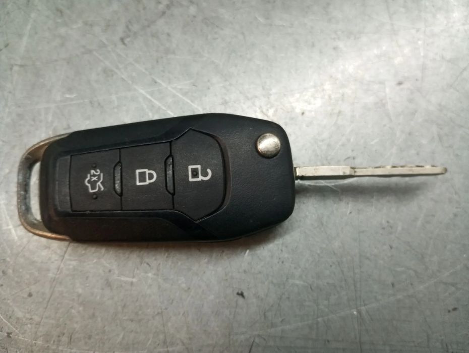 Chave / comando FORD Ka+