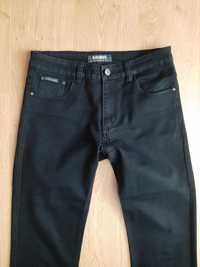 Męskie spodnie jeansowe czarne