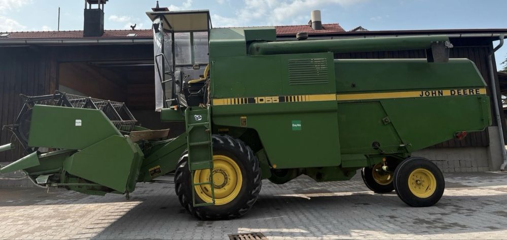 Зерно збиральний комбайн John Deere 1055 Свіжо привезений