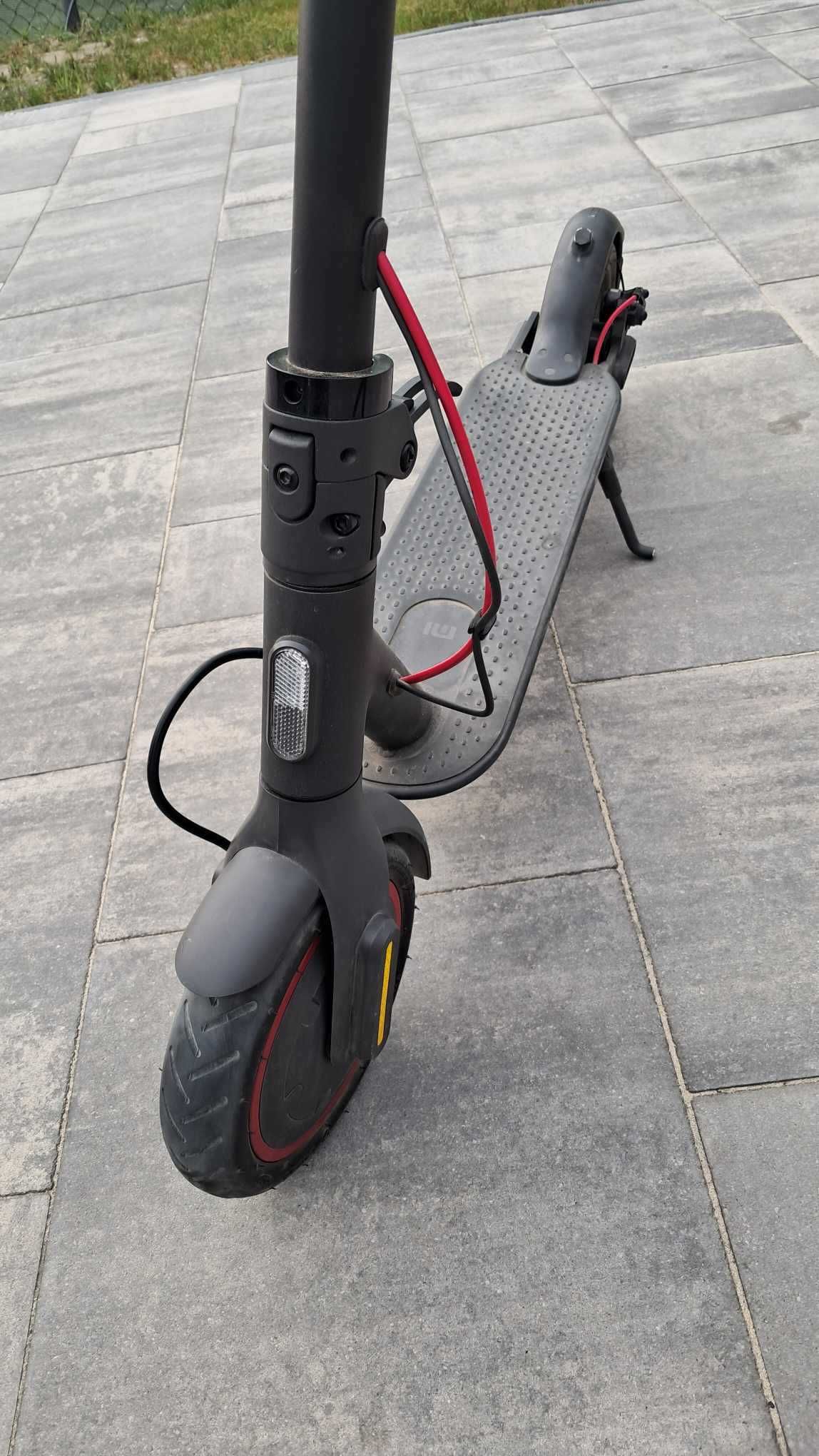 Hulajnoga elektryczna Xiaomi Mi Electric Scooter Pro 2 Black