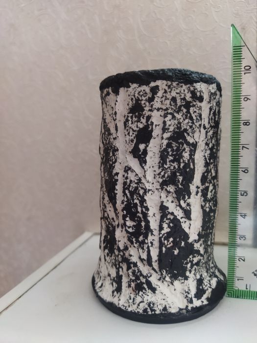 Ваза для сухоцвітів з пап'є-маше