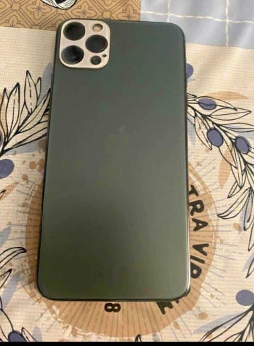 Vendo iPhone 11 pro Max
