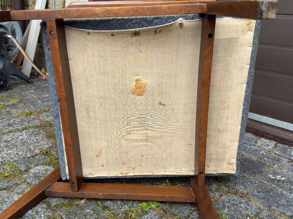 Polskie fotele vintage PRL do odnowienia