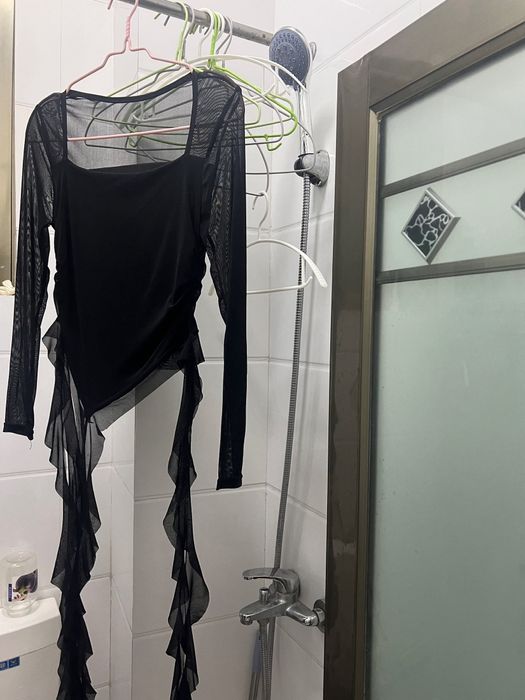 Топ блуза медуза з воланами street high haradjuku

Топ медуза з волана