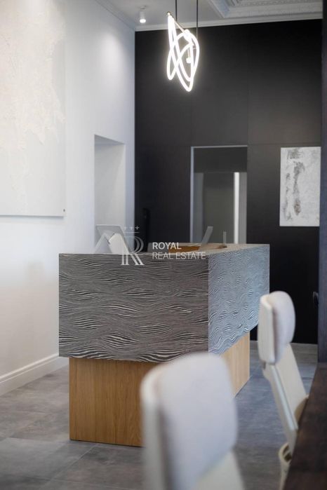 Оренда Офіс 155 м.кв вул. Хмельницького Богдана Центр Сучасний ремонт