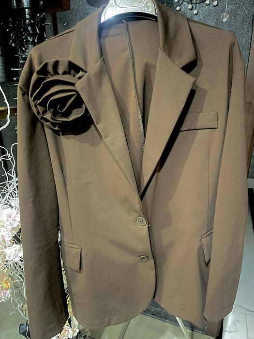 Czekoladowa marynarka over