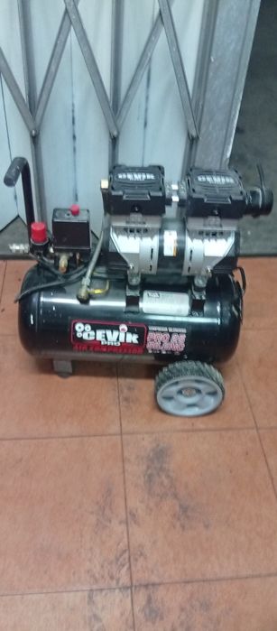 Compressor de ar silencioso