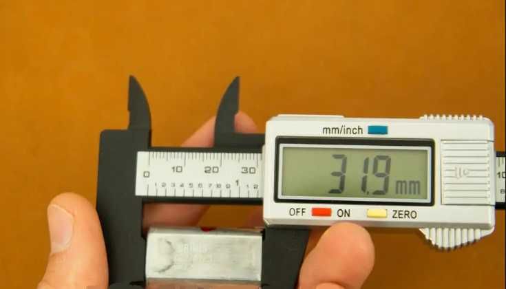 Мотор электробритвы BRAUN, KD274723,  Series 4000, 1.2 - 2.4V