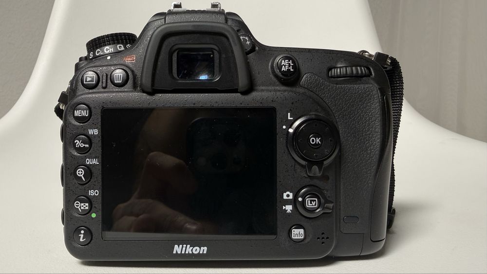 Фотоапарат Nikon D-7200