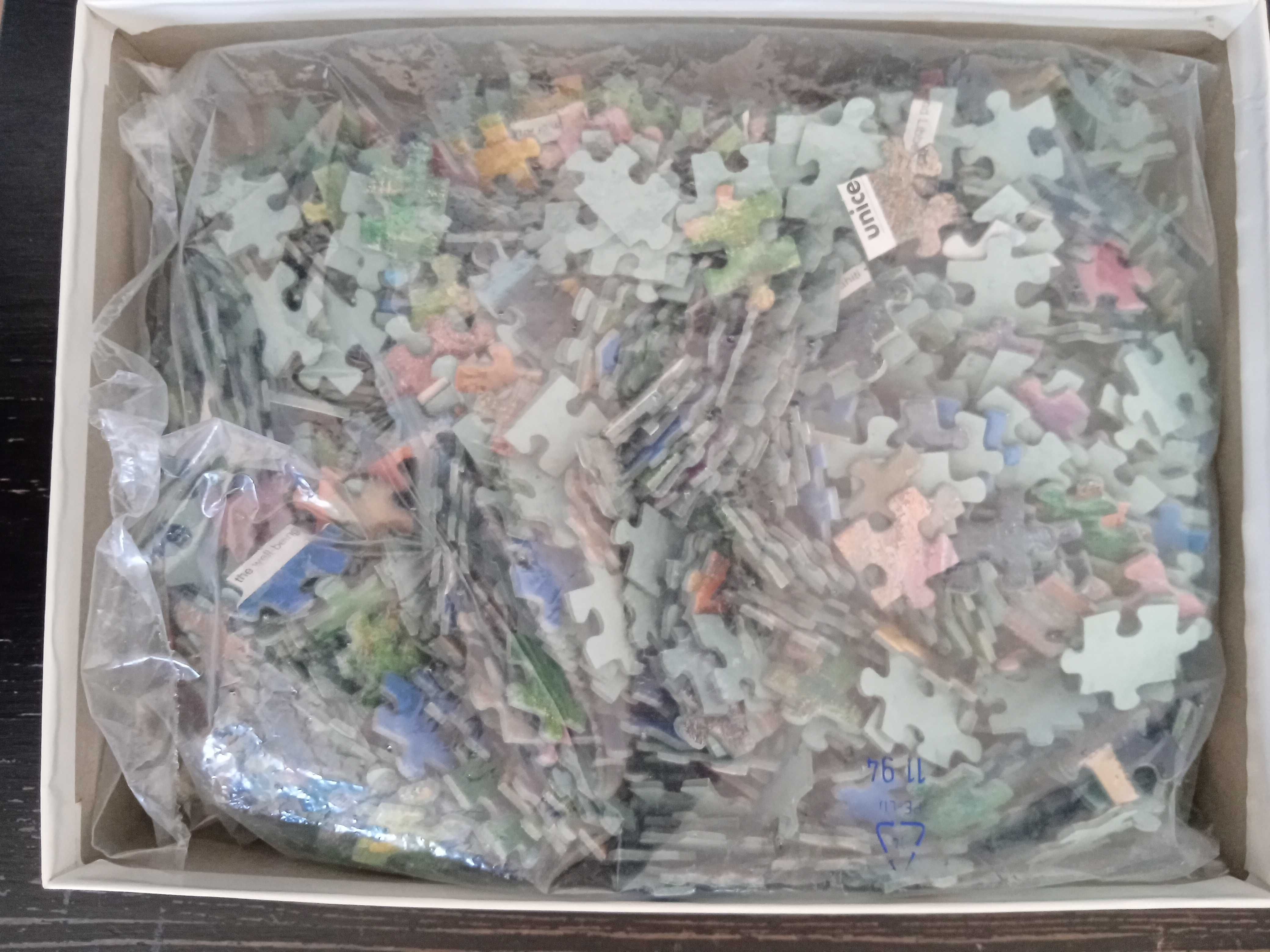 Puzzle UNICEF Rue de Tahiti 1000 peças