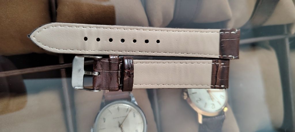Nowy pasek do zegarka 18mm kolor brązowy