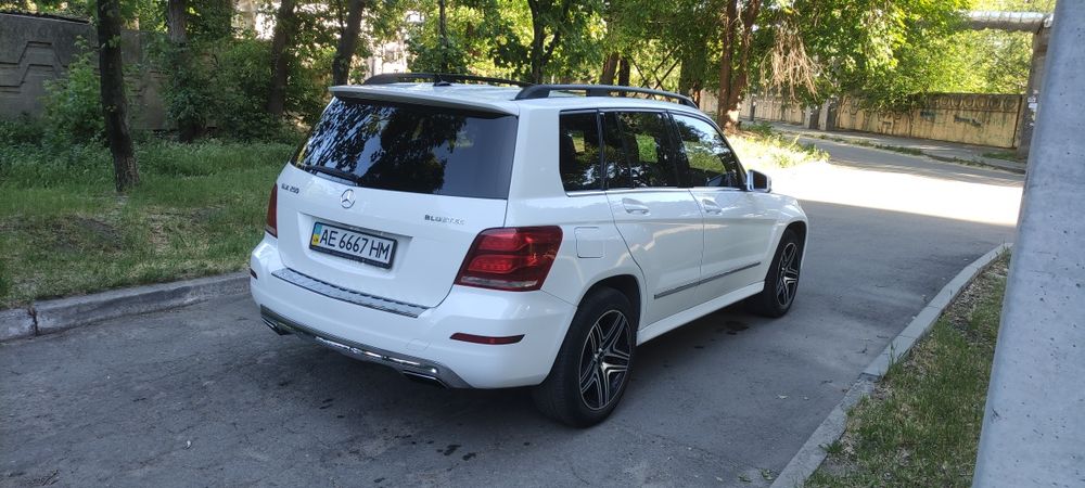 Продам Mercedes Benz GLK 250