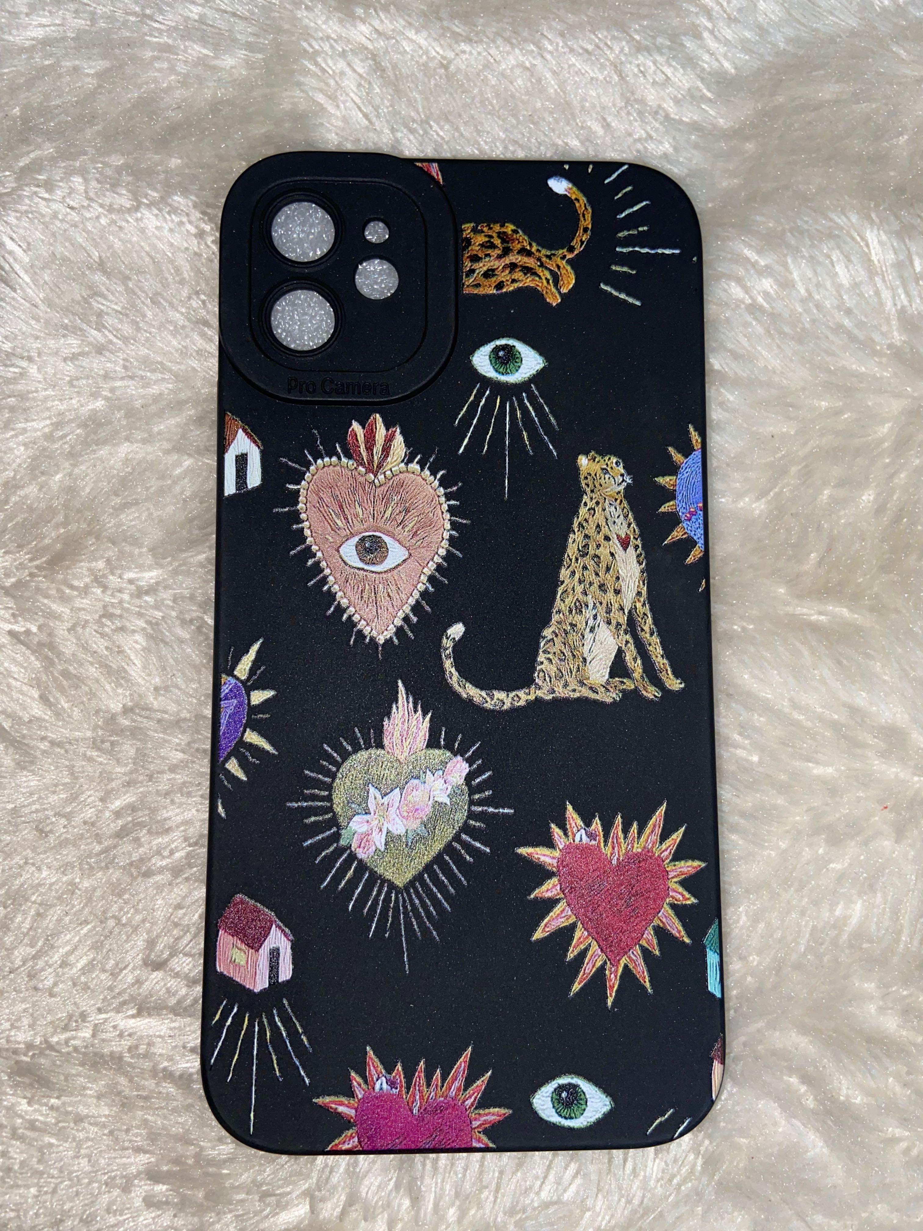 Capa de iPhone 11 normal