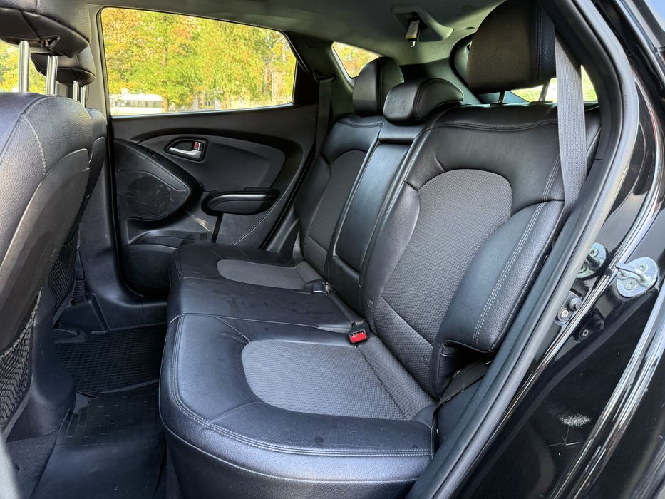 Hyundai Tucson 2013, 2.4 газ/бенз, автомат