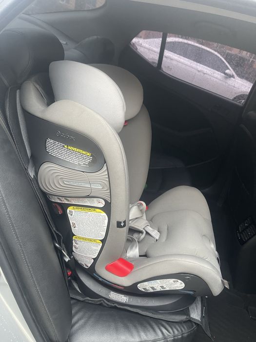 Детское кресло Cybex Eternis S