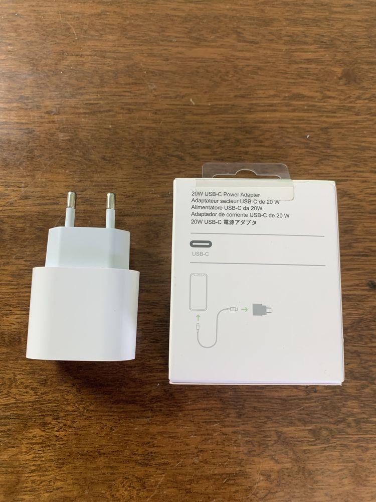 Блок живлення Apple 20W USB-C Power Adapter