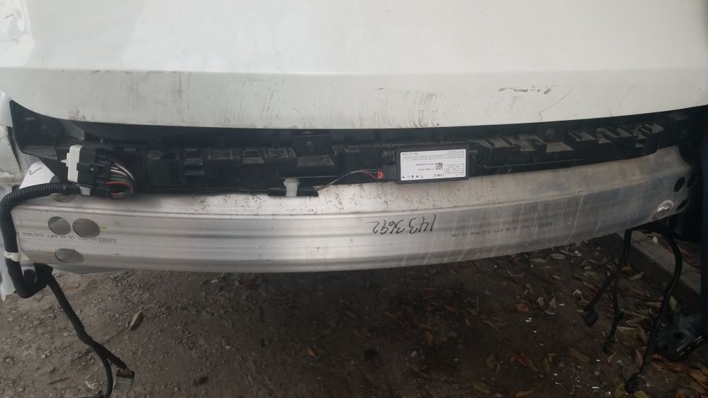 Tesla model Y бампер задний
