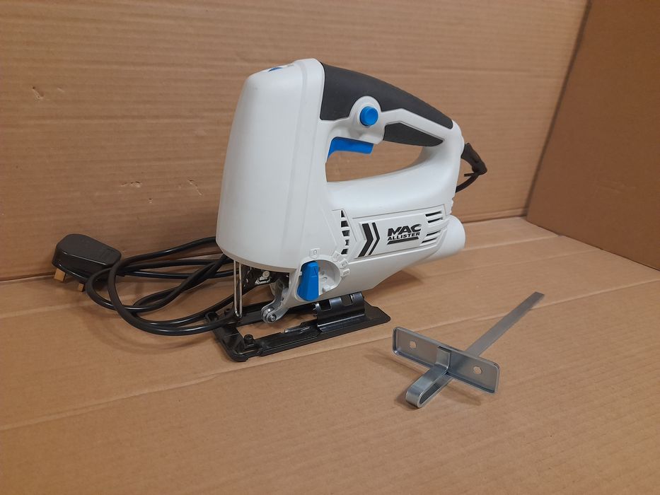 Wyrzynarka z regulacją ruchu wahadłowego MacAllister 600W